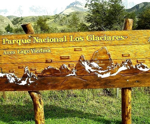 Entrance to Parque Nacional Los Glaciares, Patagonia, Argentina