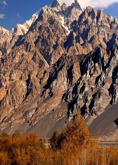 Trekkers paradise, Hunza Valley in northern Pakistan